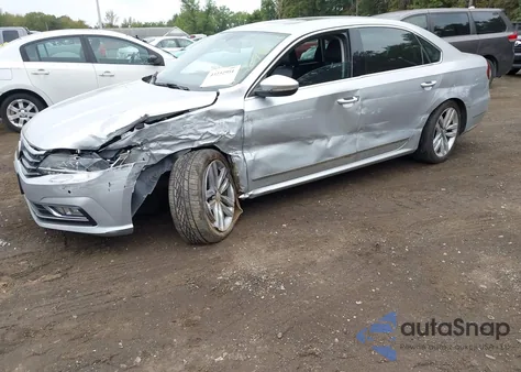 2017 Volkswagen Passat 1.8T Se из США, поврежденный, VIN 1VWGT7A35HC063853